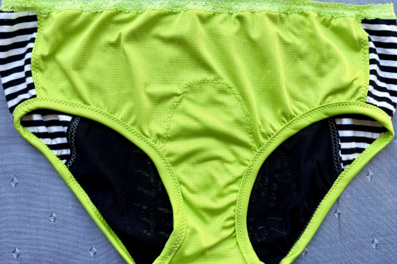 Awesome for Free: large undies made from Tshirts