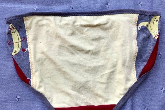 Banana Hips: small undies made from Tshirts