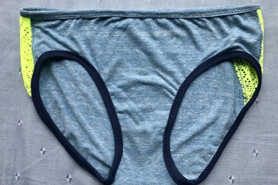 Fremonster: medium size undies made from Tshirts Fremonster: medium size undies made from Tshirts