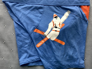 Shreddi Yeti: 36 inch waist medium waistband tshirt briefs